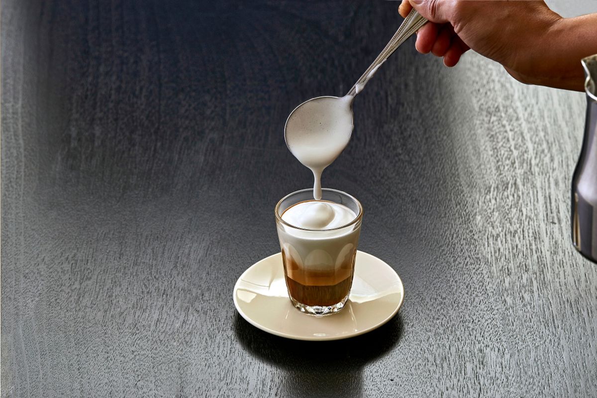 Kopi Susu Tanpa Mesin Espresso