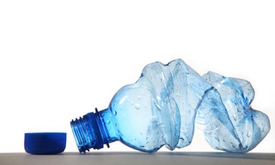 Botol Minuman Plastik Berkarbonasi