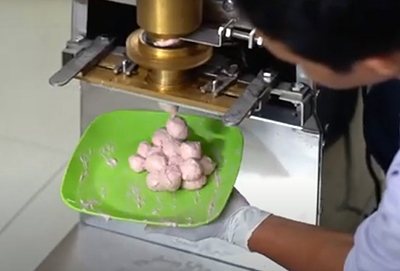 Tips Usaha Bakso Pakai Mesin
